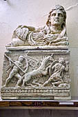 Volterra. La grandiosa serie di urne cinerarie del Museo Etrusco Guarnacci.